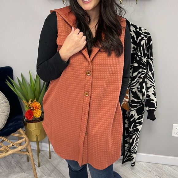 Rust Orange Sleeveless Vest - Picture 4 of 4